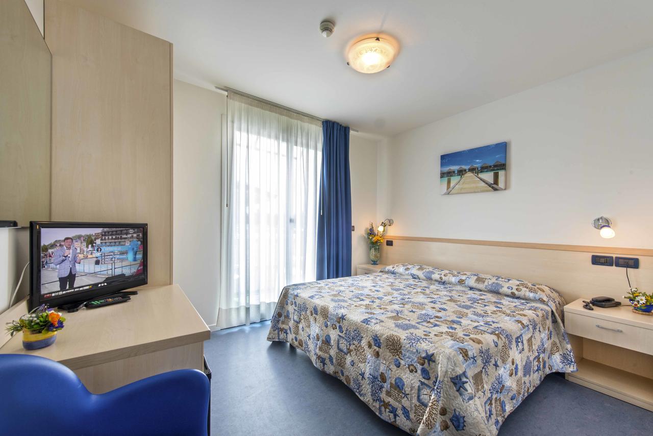 Hotel Minerva لينانو سابيادورو المظهر الخارجي الصورة